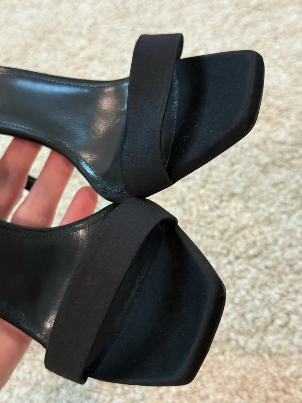Saint Laurent Amber 105 Satin Heels. - Picture 6 of 15
